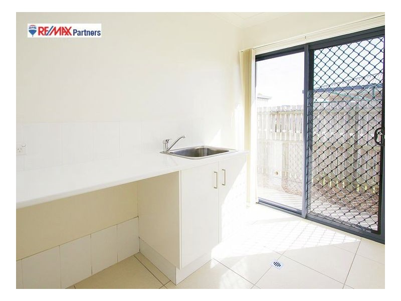 8 Krista Court, Burrum Heads QLD 4659