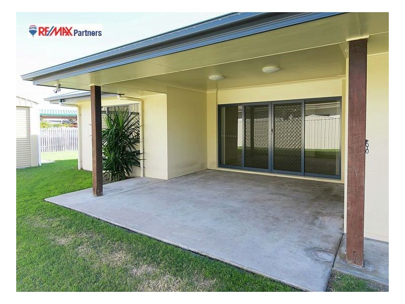 8 Krista Court, Burrum Heads QLD 4659