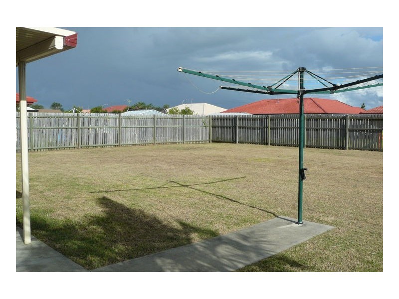 5 Bronton Way, Point Vernon QLD 4655