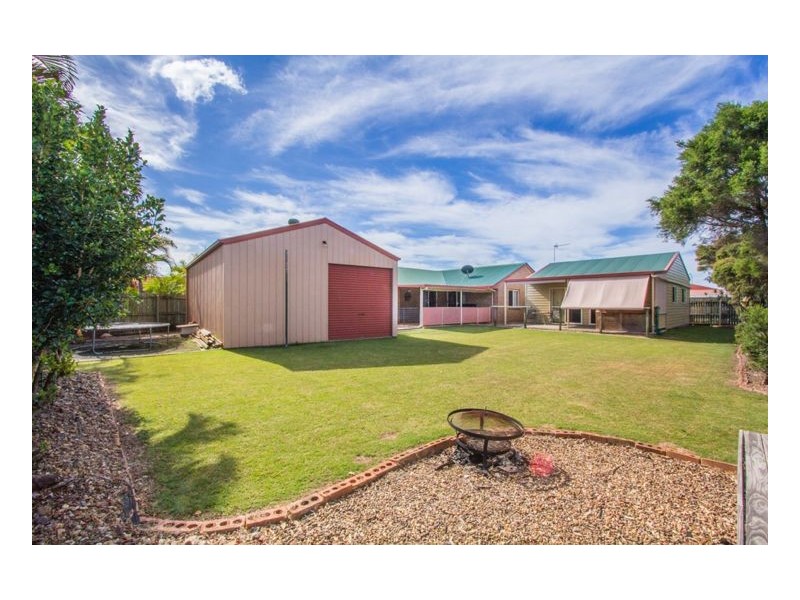 14 Currawong Court, Eli Waters QLD 4655