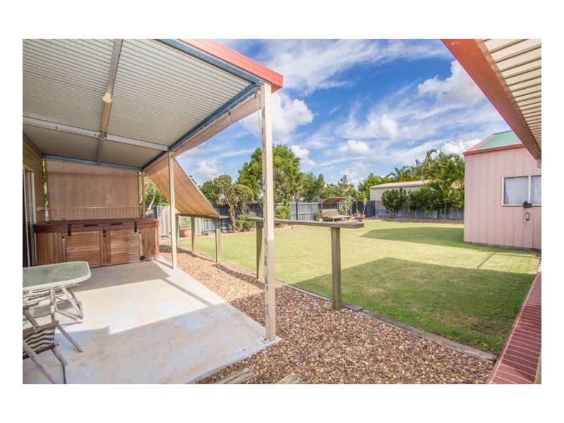 14 Currawong Court, Eli Waters QLD 4655
