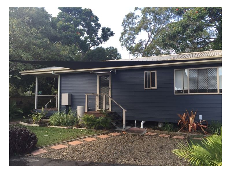 16B Richard Street, Urangan QLD 4655