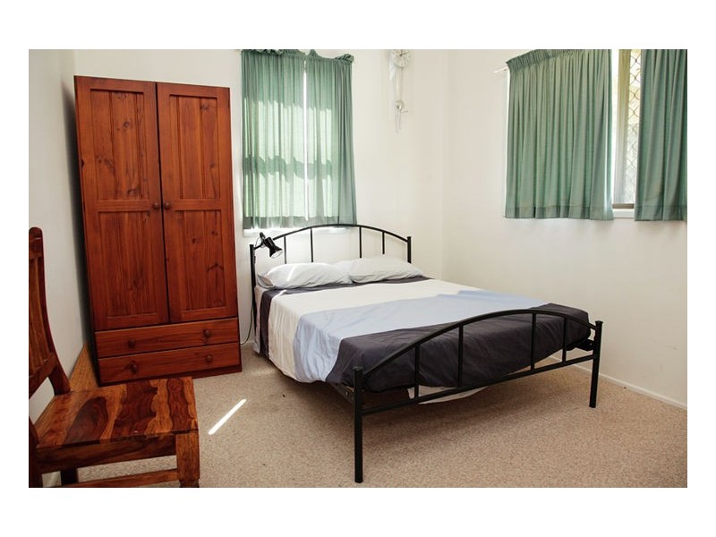 20 Beacon Road, Booral QLD 4655