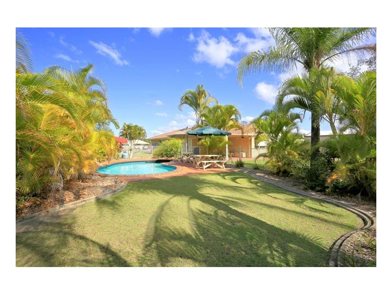 6 Forest Close, Kawungan QLD 4655