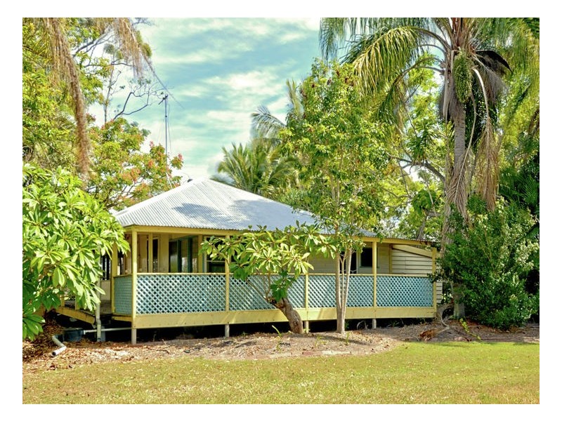 1197 Burrum Heads Road, Burrum Heads QLD 4659