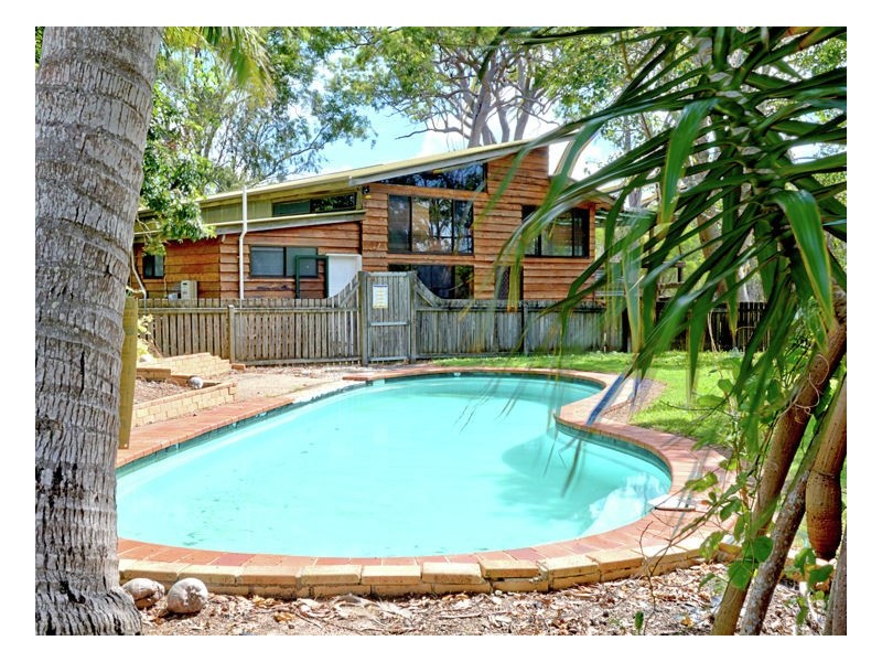 1197 Burrum Heads Road, Burrum Heads QLD 4659
