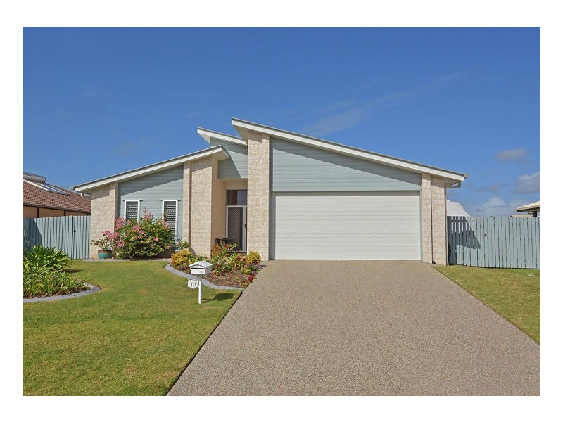 10 Duke Court, Urraween QLD 4655