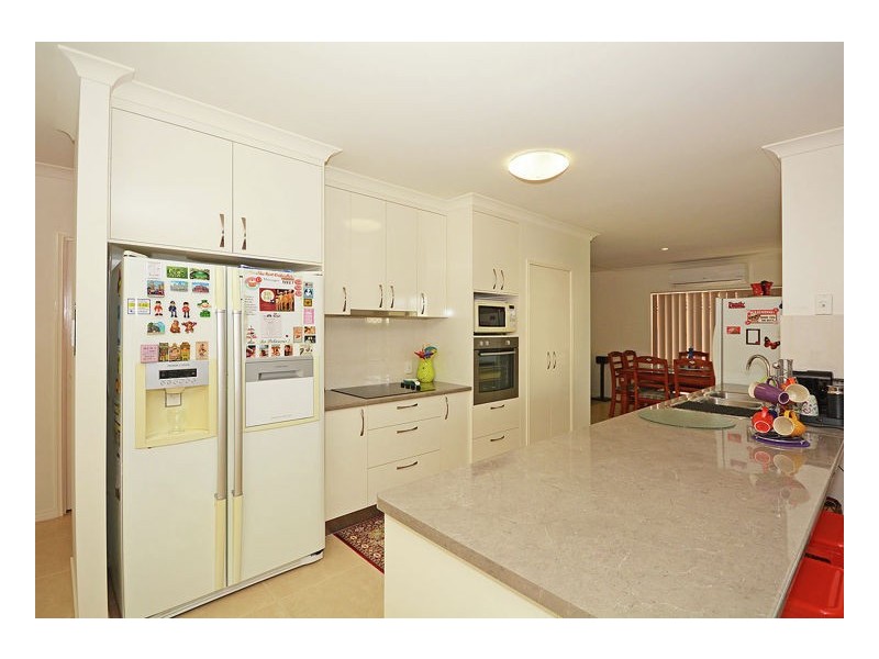 10 Duke Court, Urraween QLD 4655