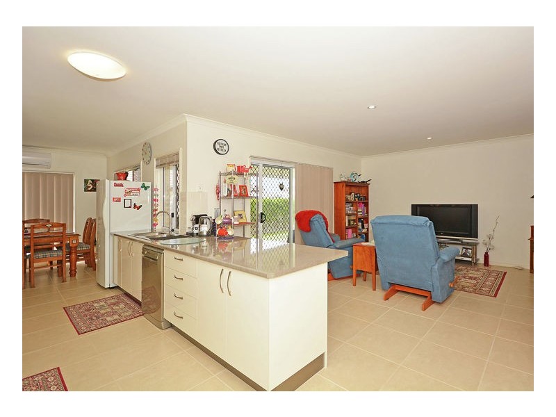 10 Duke Court, Urraween QLD 4655