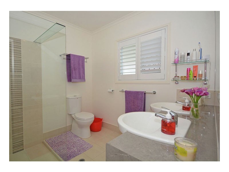 10 Duke Court, Urraween QLD 4655