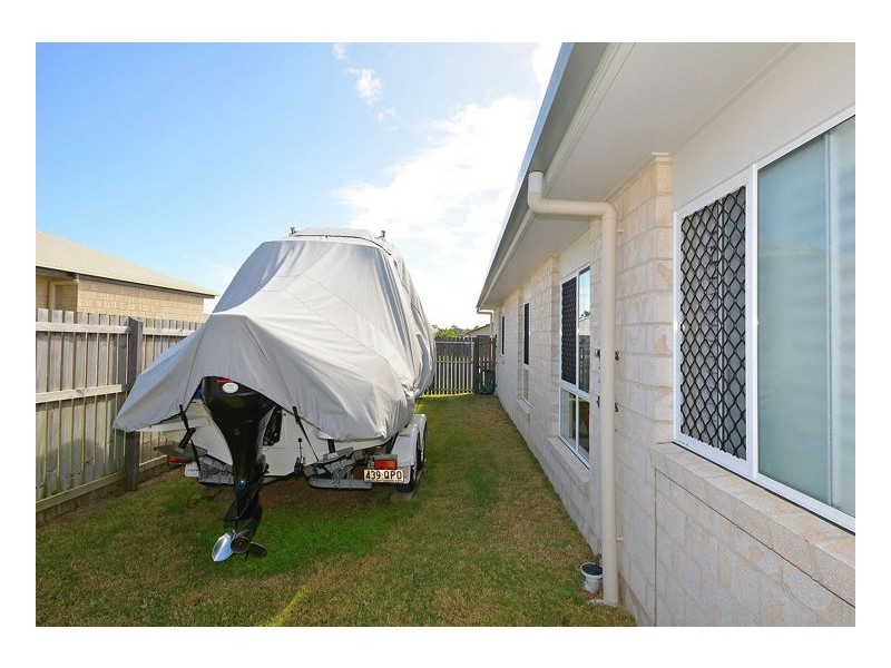 10 Duke Court, Urraween QLD 4655