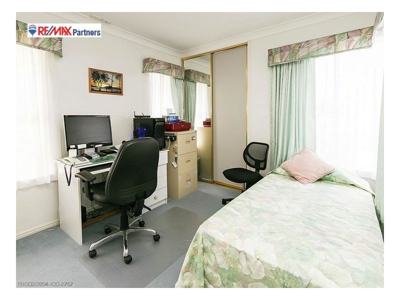 27 Royal Drive, Kawungan QLD 4655