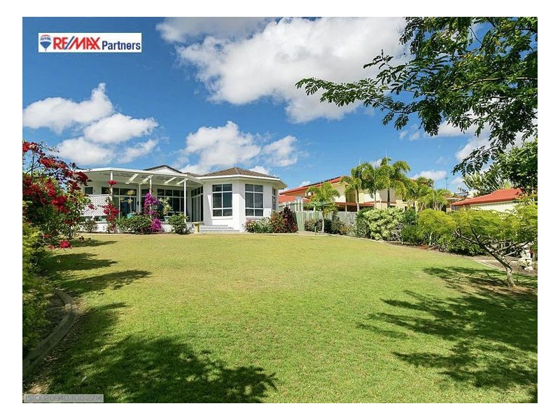 27 Royal Drive, Kawungan QLD 4655