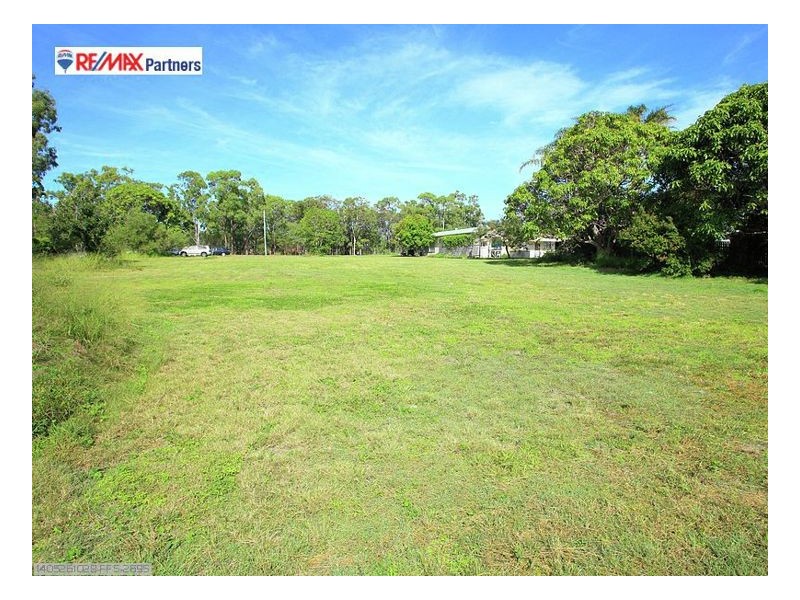 235 Torquay Terrace, Torquay QLD 4655