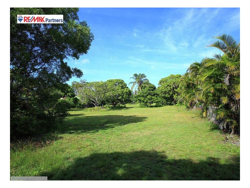 235 Torquay Terrace, Torquay QLD 4655