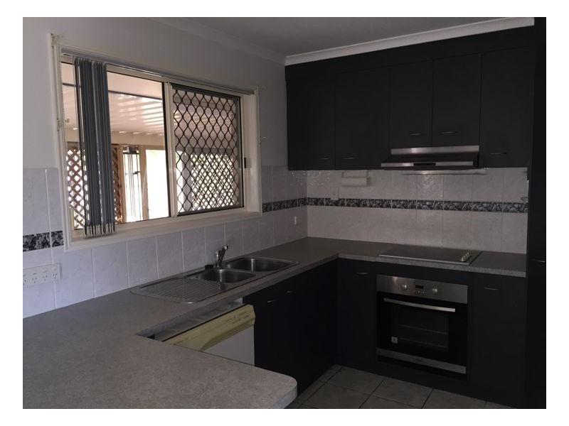 3 Whistler Court, Eli Waters QLD 4655