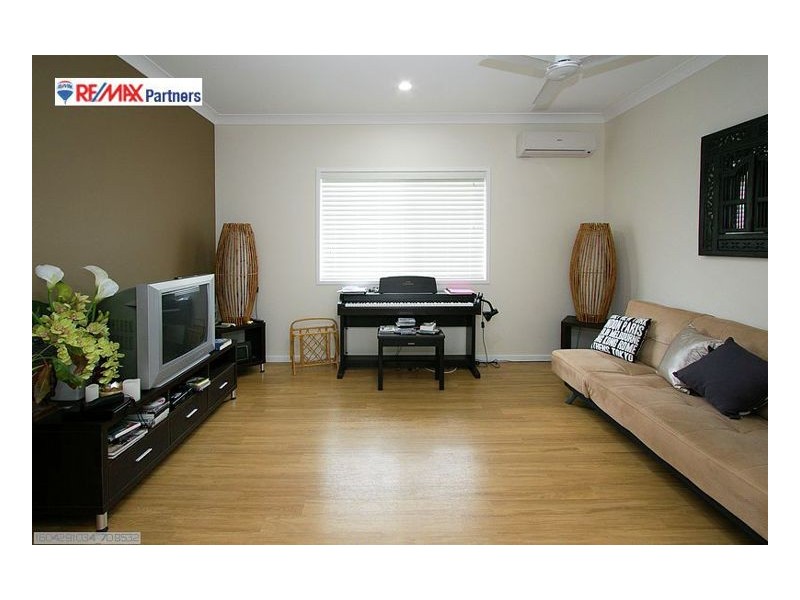 36 Harrison Circuit, Urangan QLD 4655