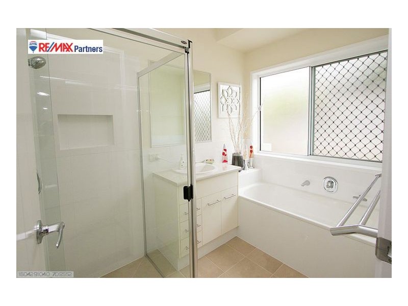 36 Harrison Circuit, Urangan QLD 4655