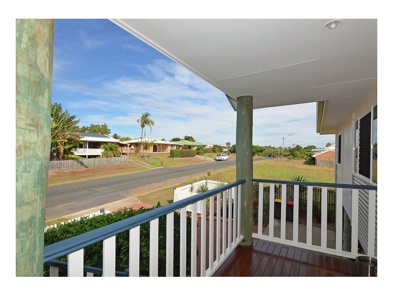 18 Annette Street, Dundowran Beach QLD 4655