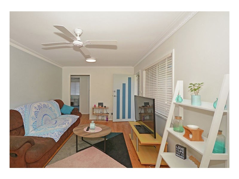 33 John Street, Scarness QLD 4655