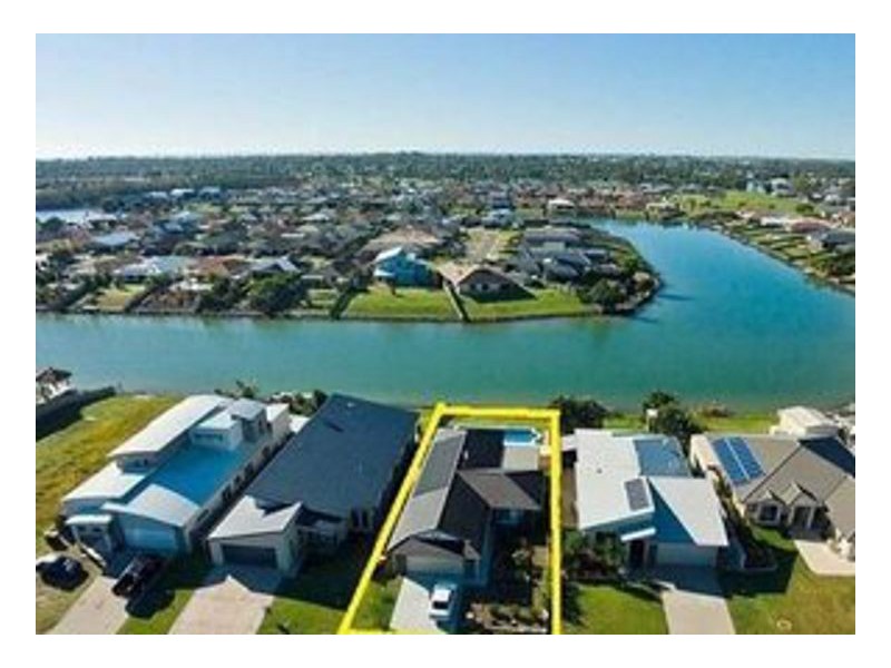 67 Endeavour Way, Eli Waters QLD 4655