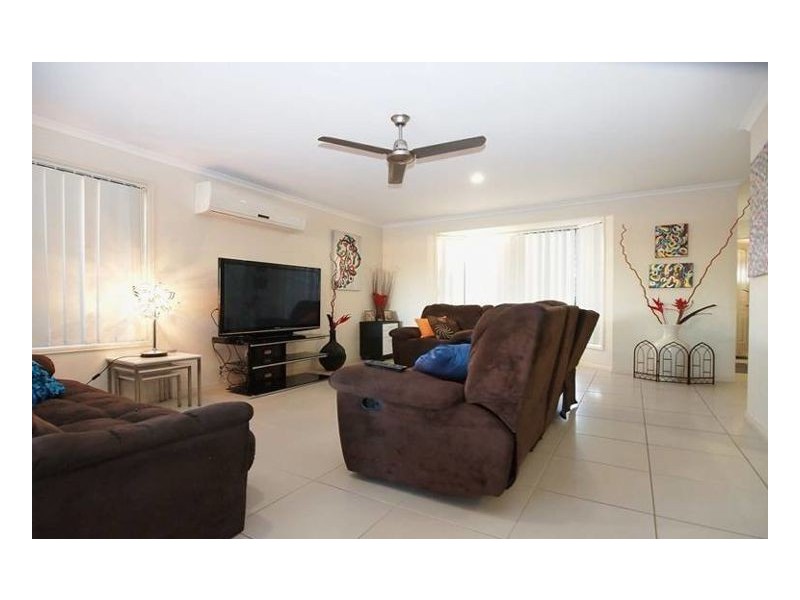 67 Endeavour Way, Eli Waters QLD 4655
