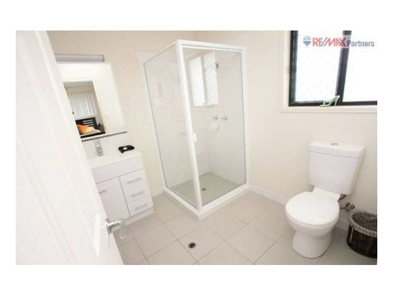 67 Endeavour Way, Eli Waters QLD 4655