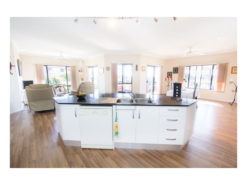 107-109 Seafarer Drive, River Heads QLD 4655