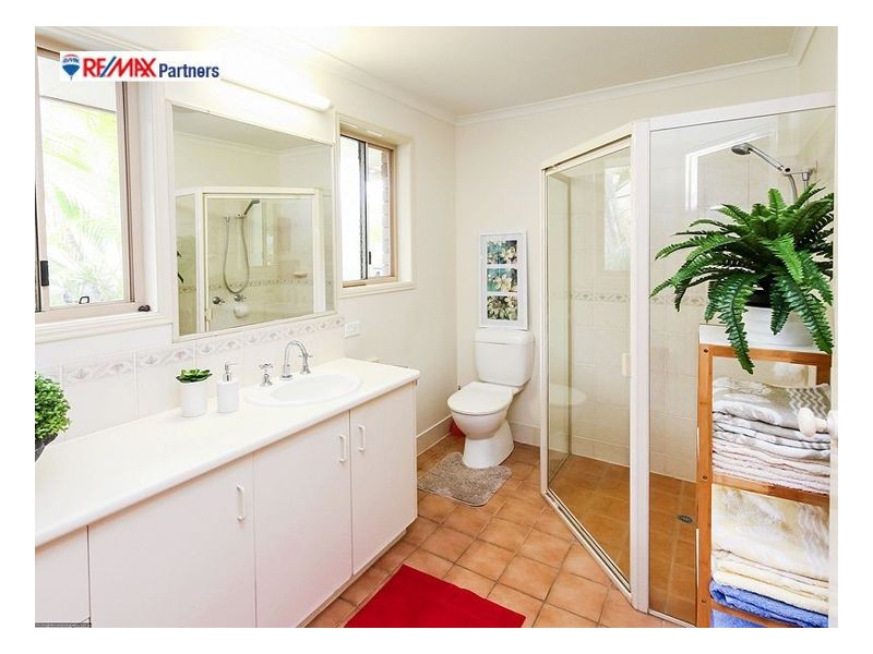 132 Kingfisher Parade, Toogoom QLD 4655