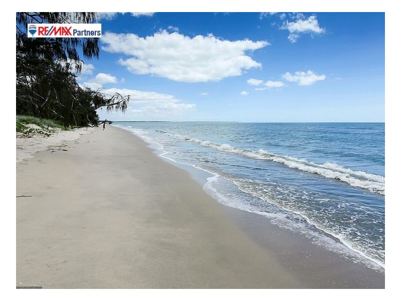 132 Kingfisher Parade, Toogoom QLD 4655