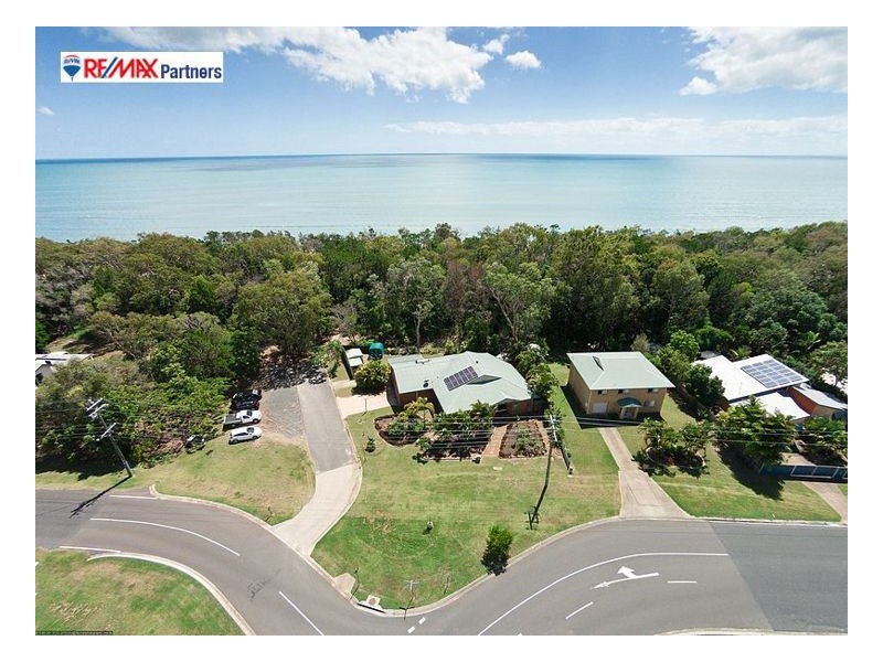 132 Kingfisher Parade, Toogoom QLD 4655