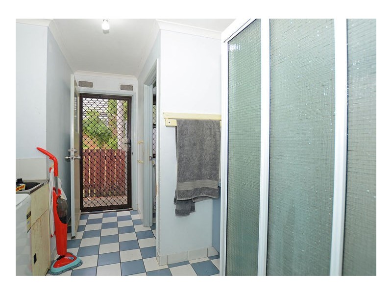 1/12 Denmans Camp Road, Torquay QLD 4655