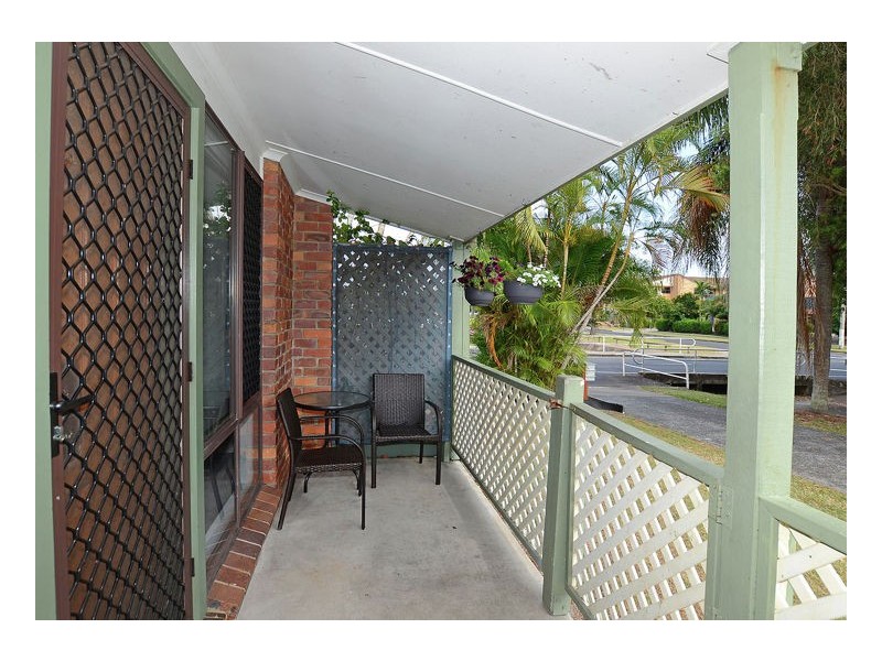 1/12 Denmans Camp Road, Torquay QLD 4655
