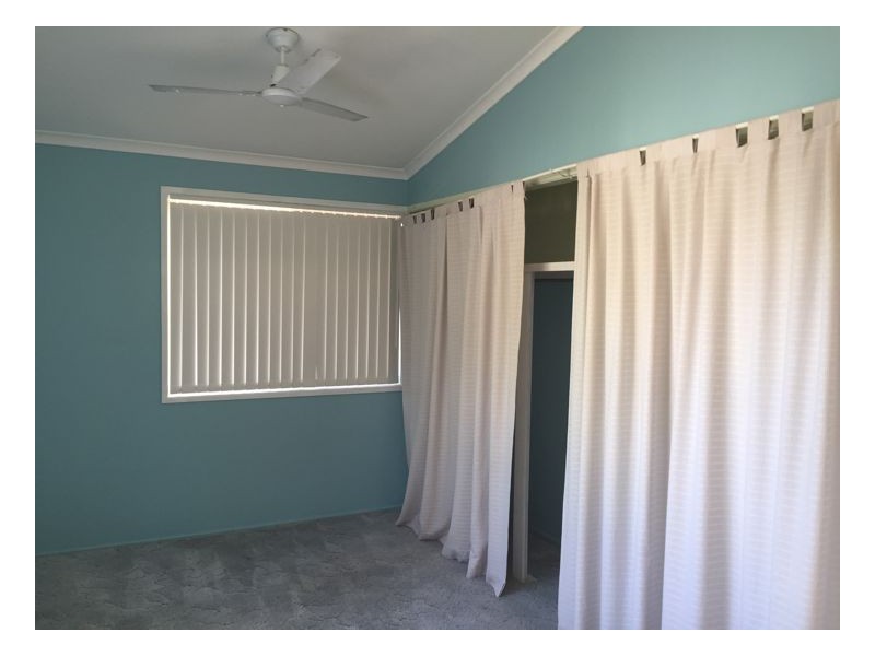 16b Richard STreet, Urangan QLD 4655