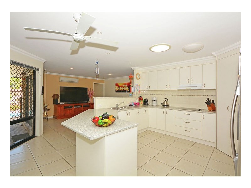 1 Westminster Court, Kawungan QLD 4655