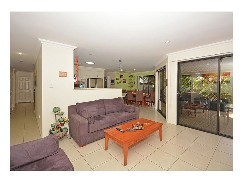 1 Westminster Court, Kawungan QLD 4655