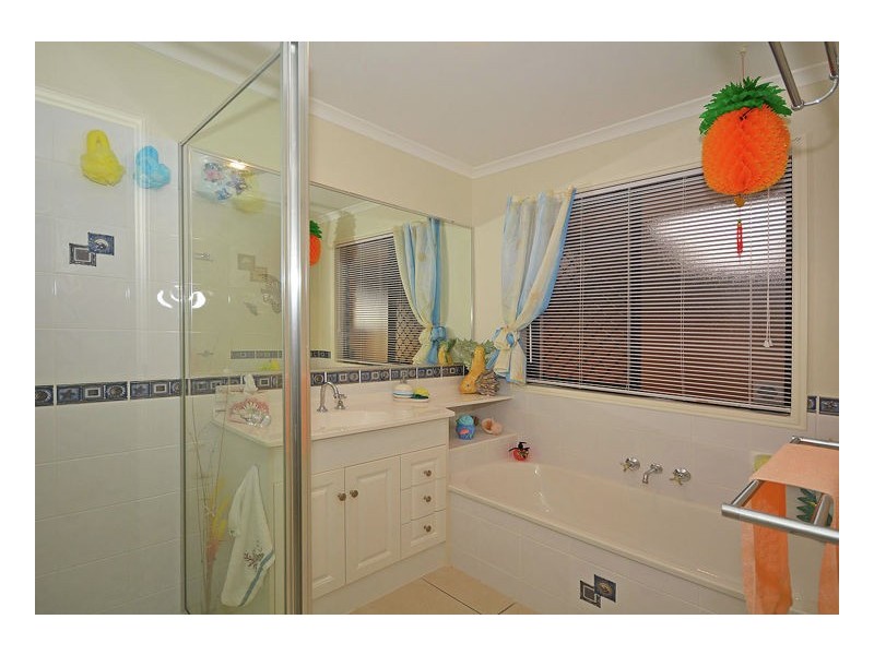 1 Westminster Court, Kawungan QLD 4655