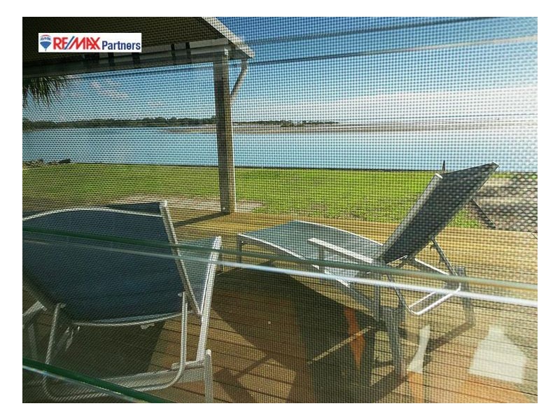 42 Moreton Street, Toogoom QLD 4655