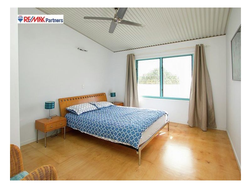 42 Moreton Street, Toogoom QLD 4655