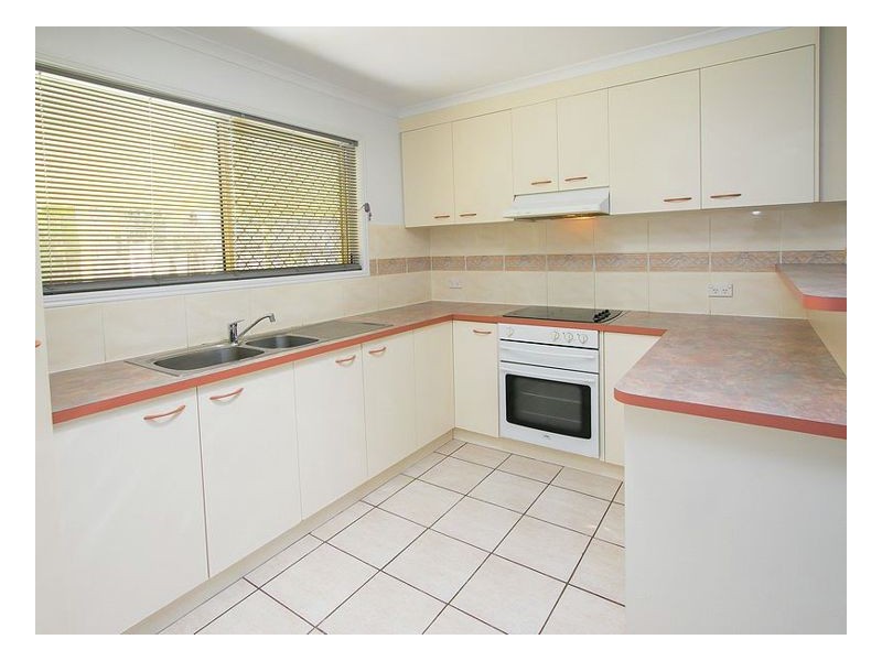 1 Oakes Drive, Burrum Heads QLD 4659