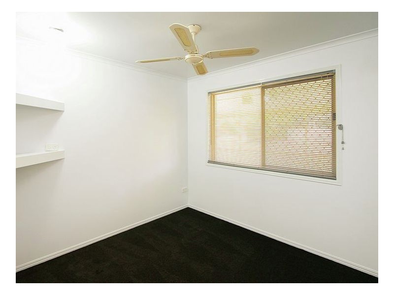 1 Oakes Drive, Burrum Heads QLD 4659