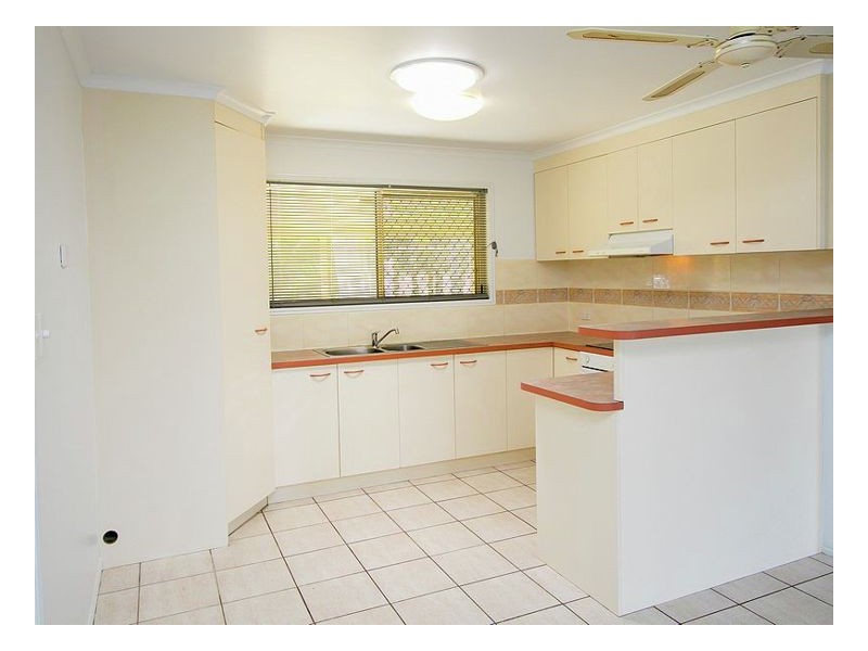 1 Oakes Drive, Burrum Heads QLD 4659