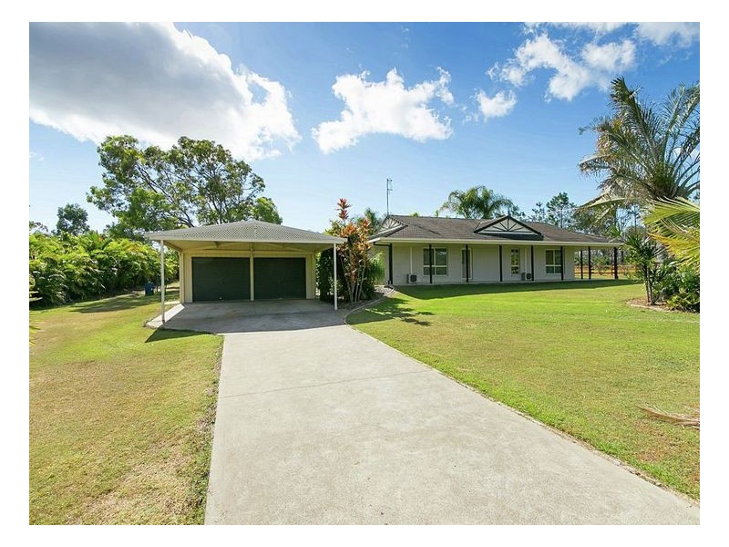 1 Oakes Drive, Burrum Heads QLD 4659