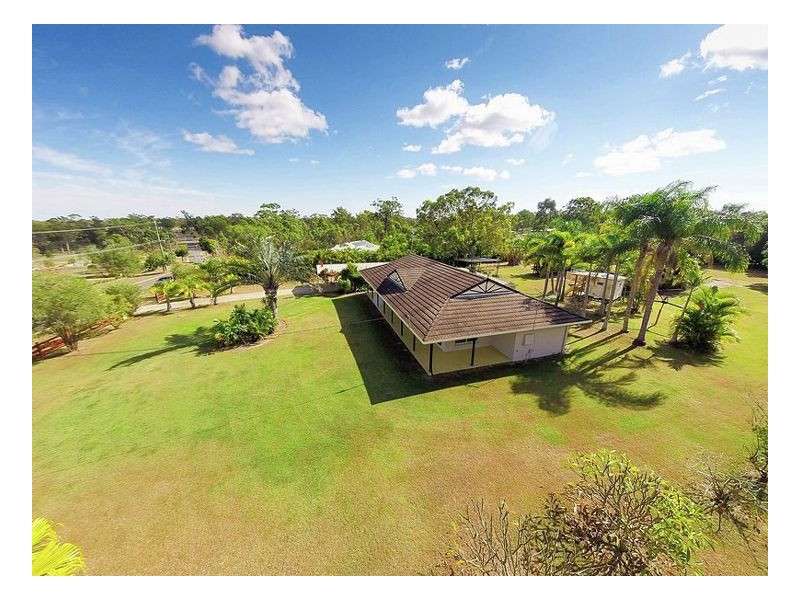 1 Oakes Drive, Burrum Heads QLD 4659