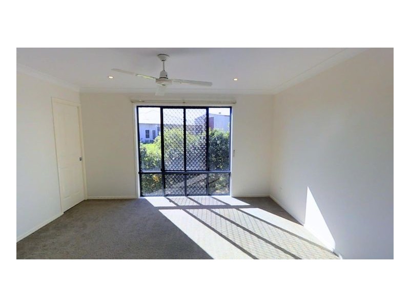 4 Bonnie Place, Craignish QLD 4655