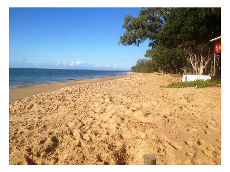 443-444 Esplanade, Torquay QLD 4655