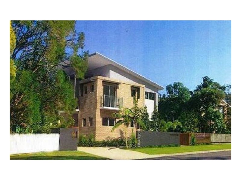 15 Charles Street, Pialba QLD 4655