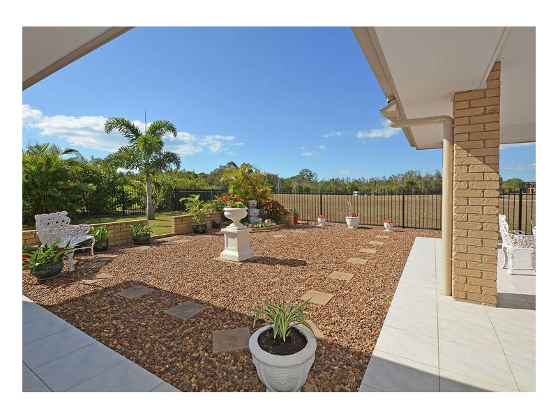 10 Barramundi Drive, Burrum Heads QLD 4659