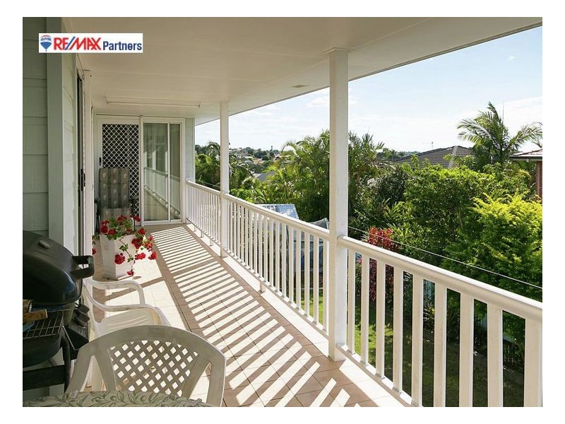 6 Elaine Court, Scarness QLD 4655