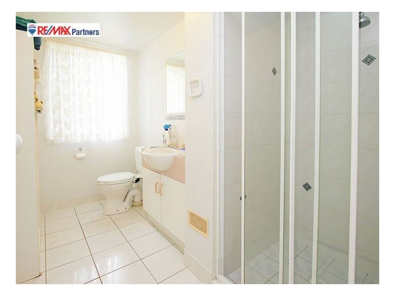 6 Elaine Court, Scarness QLD 4655